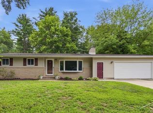 2313 Luhring St, Midland, MI 48640
