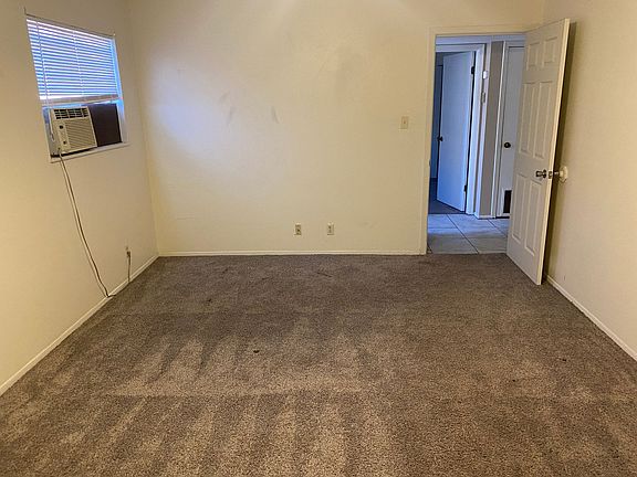 5th image of 201 N Mesquite St Unit 5