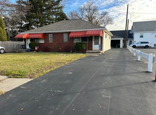 11 Mona Ct #1, Depew, NY 14043