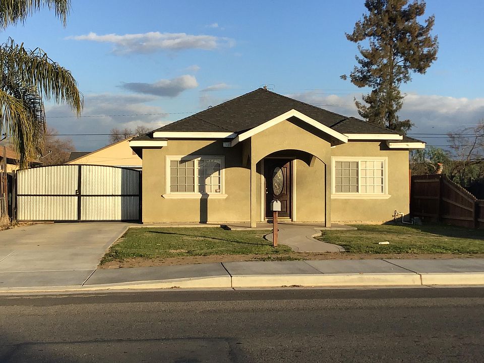 1st image of 414 S Valencia Blvd