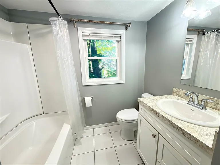 1 Annaberry Ln #1A — Photo 9