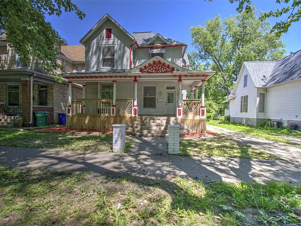 1st image of 840 W William St