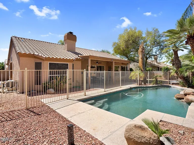 5434 E Campo Bello Dr — Photo 34