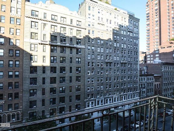 3rd image of 140 W 79th St APT 9B