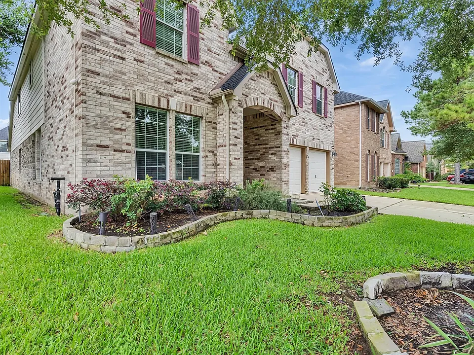 24507 Red Bluff Trl