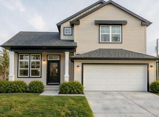 539 W Wildwood Dr, Owosso, MI 48867