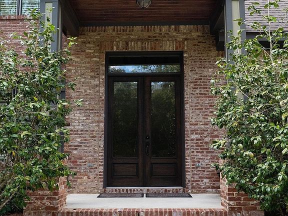 4th image of 28467 Beau Chene Ct
