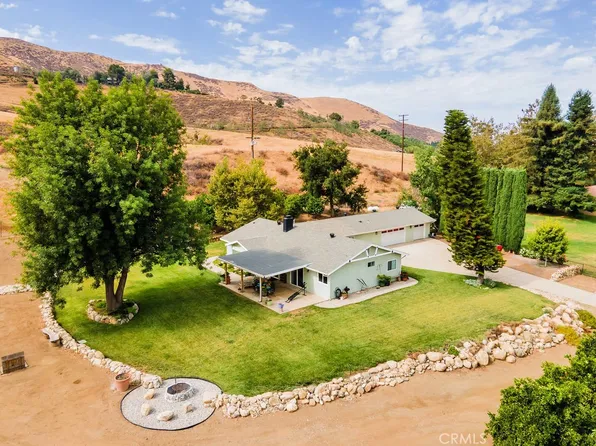 2750 Mill Creek Rd, Mentone, CA 92359