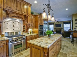 1554 Andorre Gln, Escondido, CA 92029
