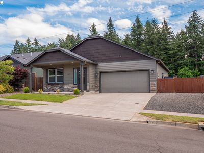 1067 S 55th St, Springfield, OR, 97478