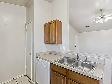 602-604 Welston Cir #1 — Photo 20