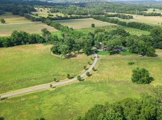 6220 Cox Rd, Arrington, TN 37014