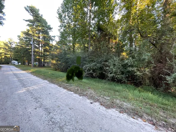 63 Weddington Rd, Temple, GA 30179