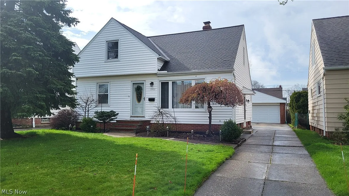 13900 Oakview Blvd photo 1