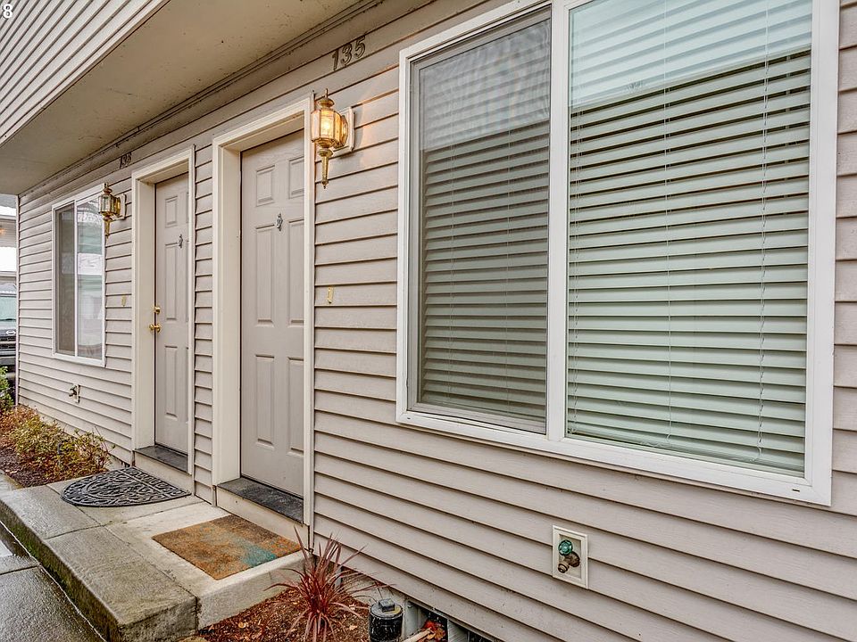 1st image of 4000 NE 109th Ave #135AA