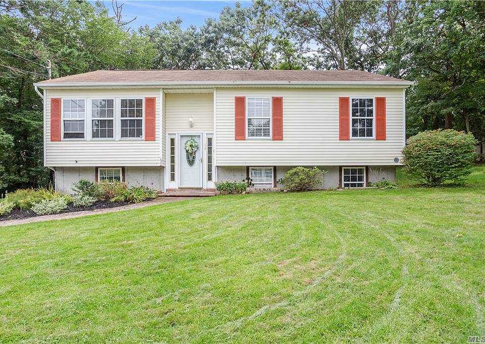 1st image of 48 Barbara Ln