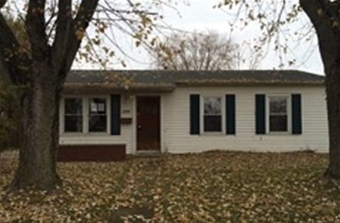 1st image of 2749 Claude Dr