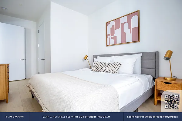 Rented by The Blueground | media 9