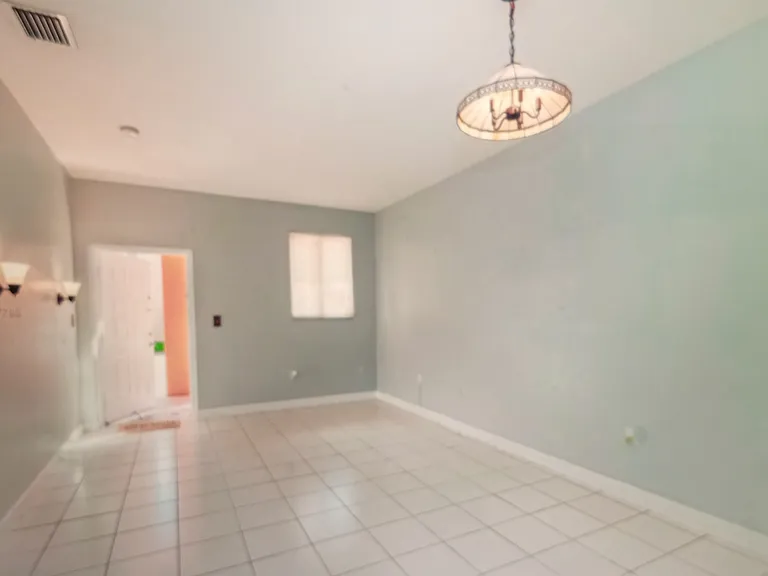 17820 NW 73rd Ave #202 — Photo 3
