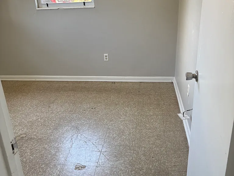 04-14311 SW 39th Ter #4 — Photo 7