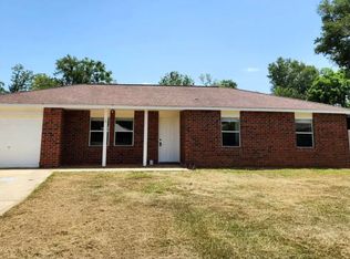 404 Cedar Ct, Foley, AL 36535