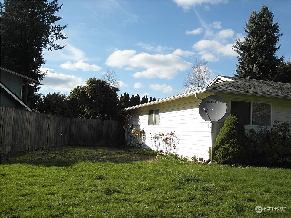 2nd image of 23325 105th Avenue SE