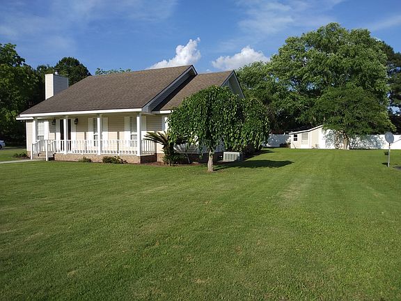2nd image of 1011 Wedgewood Chase