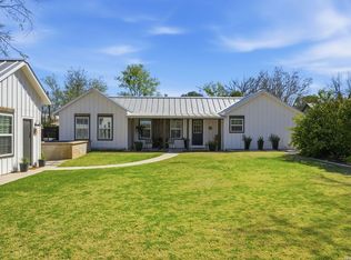 903 Front St., Comfort, TX 78013