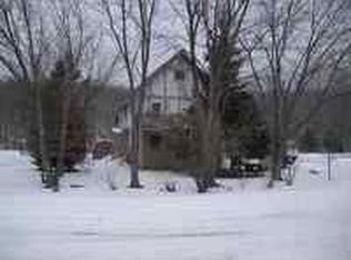 7208 Vail Dr, Cadillac, MI 49601