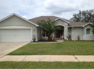 934 Canary Lake Ct, Sanford, FL 32773
