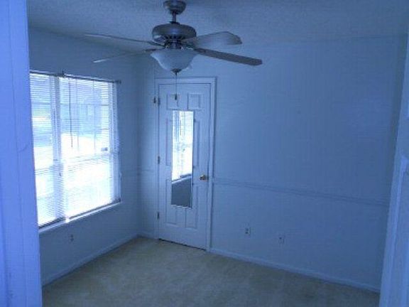 4th image of 2931 Callaway Cir