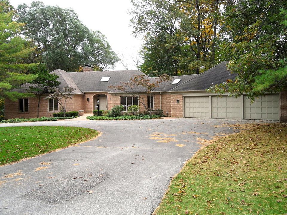 1st image of 5506 Forest Bend Dr SE
