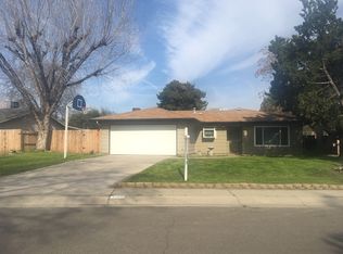 1100 E Feemster Ave, Visalia, CA 93292