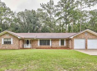 805 Sandy Ct, Tallahassee, FL 32312