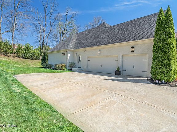 5th image of 1513 Wembley Hills Rd