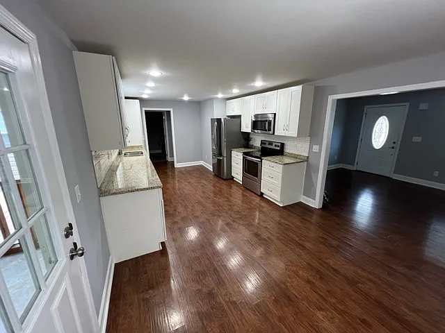 800 S Moore Rd — Photo 6