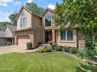 8417 Biggin Hill Ln, Louisville, KY