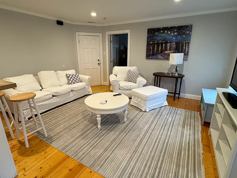 219 W Routt Ave #1/2 — Photo 1