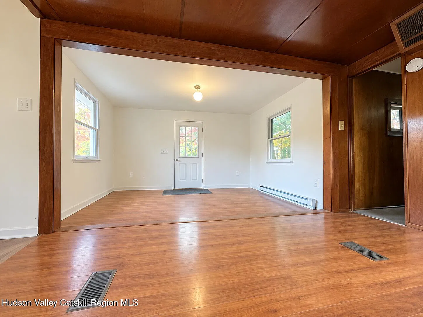 2 bed, 2.0 bath, 560 sqft, $1,200 — Photo 4