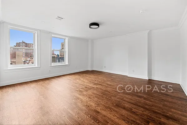 Rented by Compass | media 40