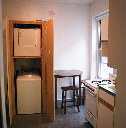 5th image of 308 Mott St APT 1F