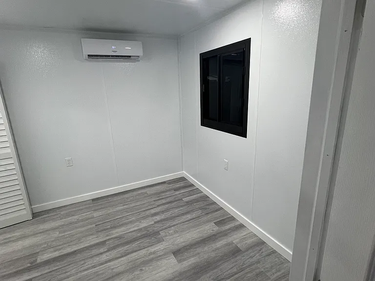 2620 W 8th Ln #1A — Photo 7