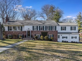 15 Delaware Rd, Morristown, NJ 07960