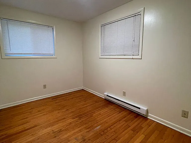 1751 Central Ave — Photo 7