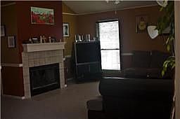 2nd image of 3005 London Ct