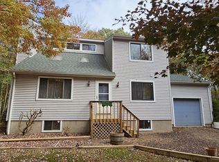 12 Thomas Ln, Albrightsville, PA 18210