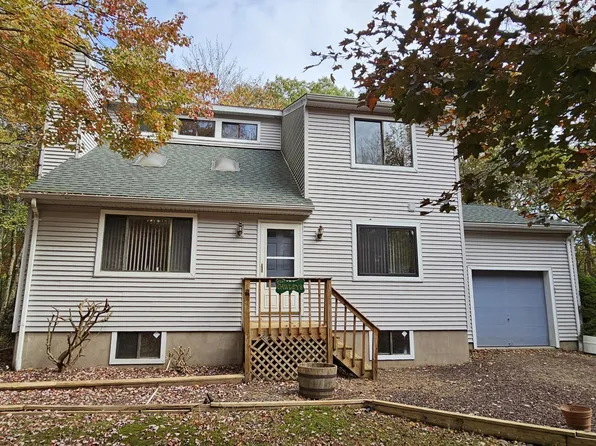 12 Thomas Ln, Albrightsville, PA 18210