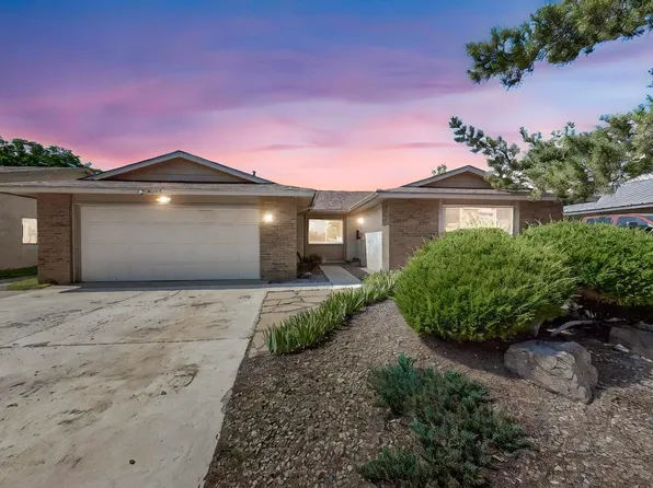 6124 Flor De Rio NW, Albuquerque, NM 87120
