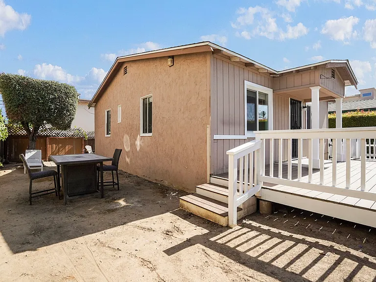2251 Felspar St — Photo 20