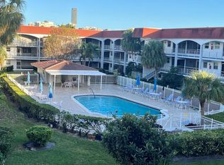 581 Blue Heron Dr APT 314B, Hallandale Beach, FL 33009